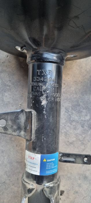 Амортизаторы на Lexus RX330