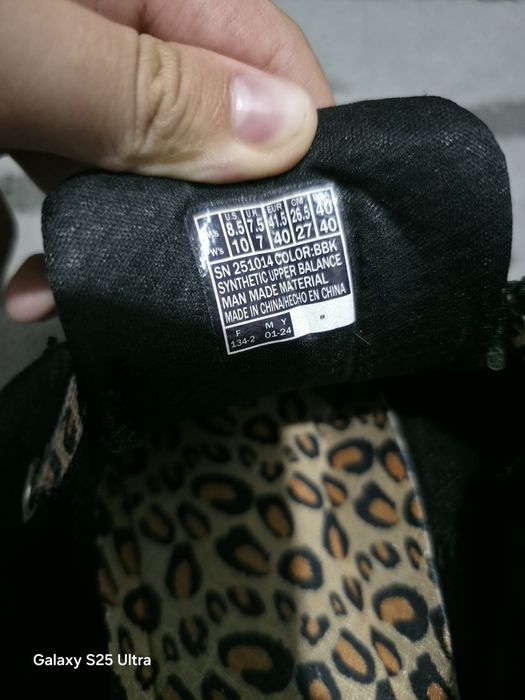 Vând adidasi skechers in colaborare cu snoop dog