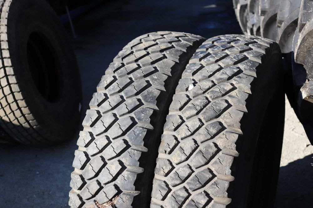 Cauciucuri 11.00R20 Dneproshina Radiale pentru Remorca Agricola