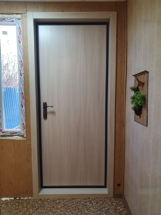 Безопасные и прочные металлические двери