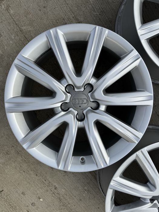 SET Jante Audi R18 OEM