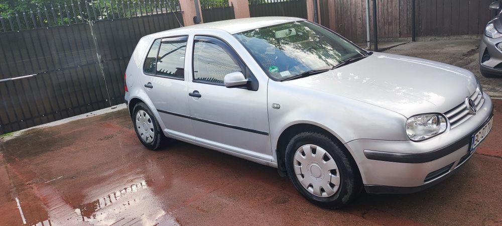 VOLKSWAGEN Golf 2002 — imagine 4