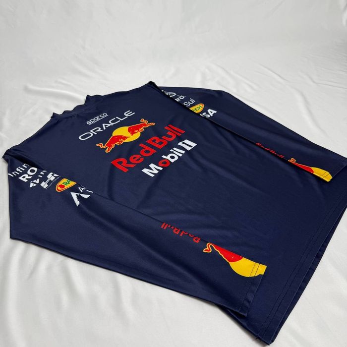 Мерч формула 1 одежда