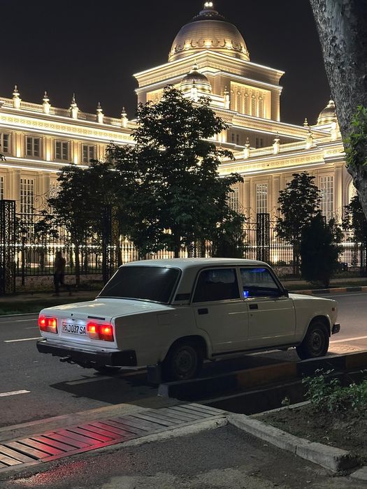 Vaz 2107 mator 21213,karobka 5tali,06 zadni most,yili 2008