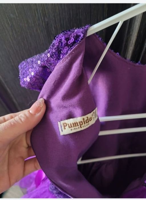 Продам платье для девочки