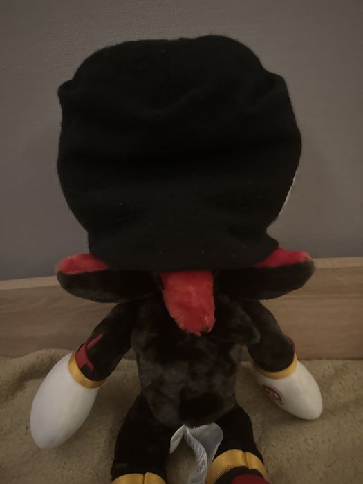 продам шапку Corteiz