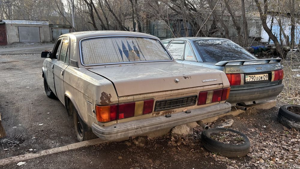 Продаю 2 Волги 31029