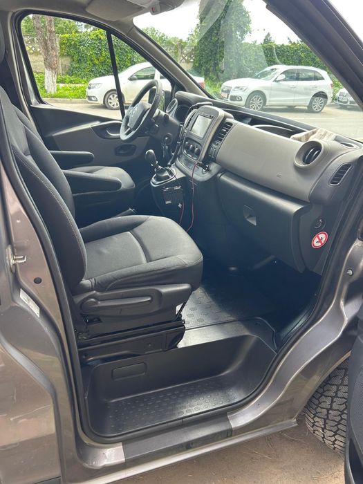 Renault Trafic 2015