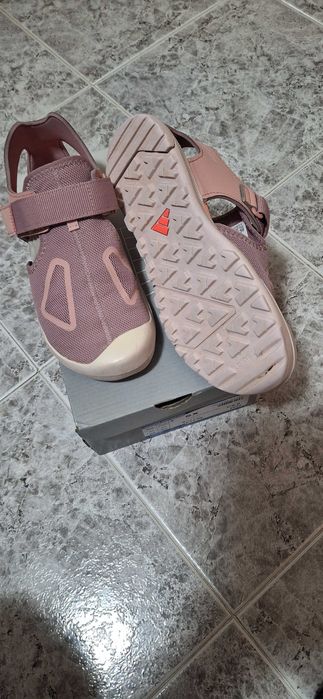 Сандали Adidas 35номер