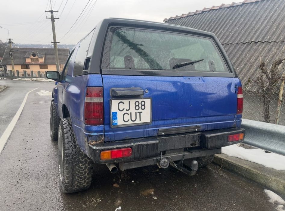 opel frontera (vand sau schimb)