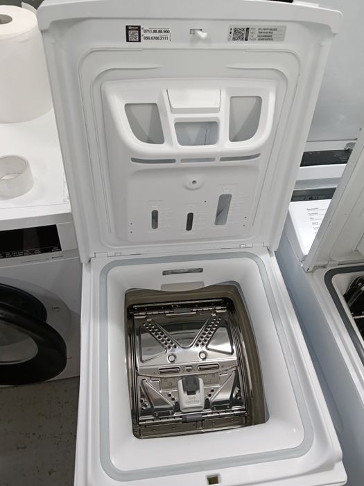 Mașină de spălat rufe verticala Beko (noua )
