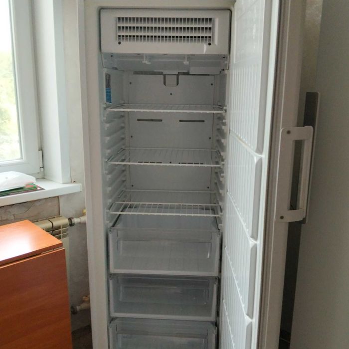 продам морозильник