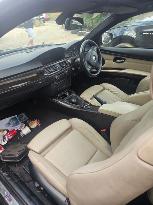 Dezmembrez Bmw 320d e 92 M paket