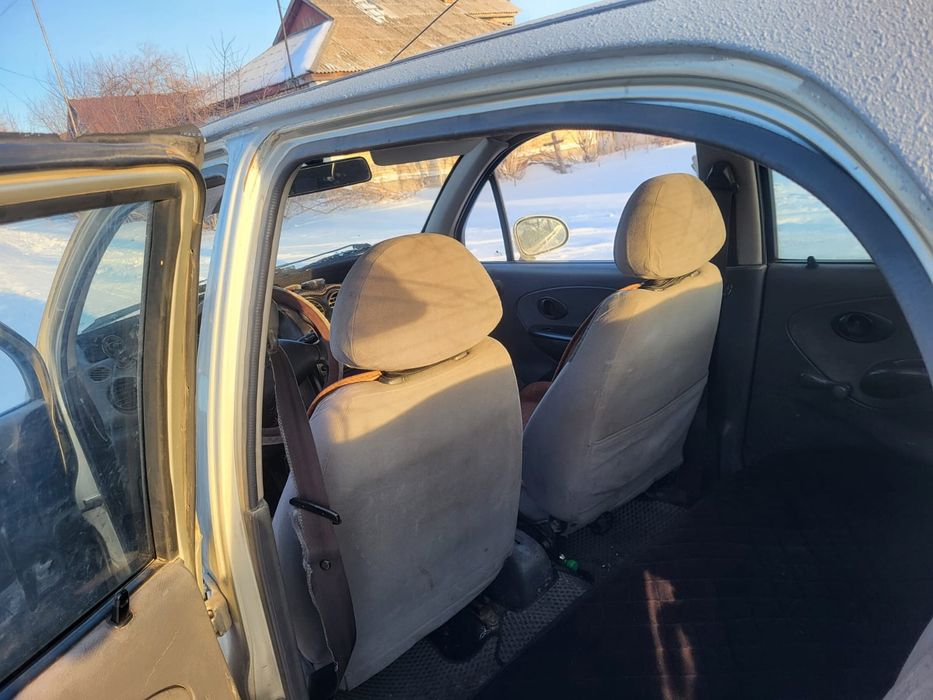 Продаётся машина матиз.