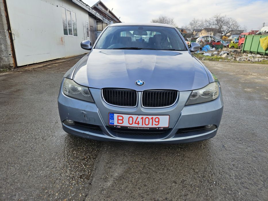 Bmw e90 318d lci