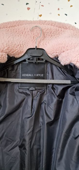 Куртка kendall and kylie