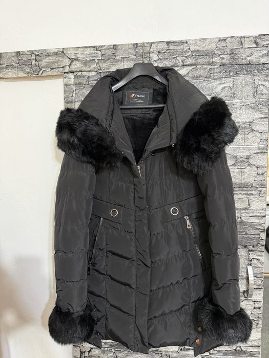 Дамско яке с ластик и полар