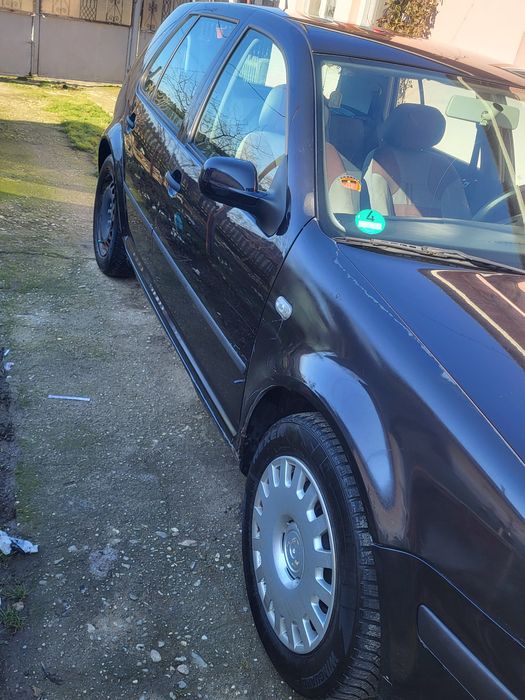 Vind Golf 4 an 2000