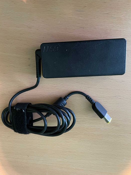 Lenovo 65W AC Adapter, Жълта букса, Оригинално зарядно за лаптоп