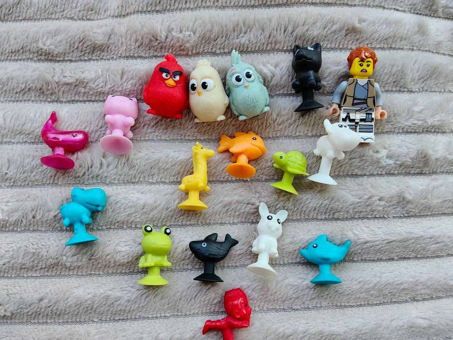 Лот мини играчки