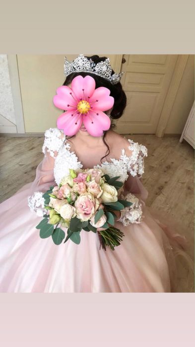 Луксозна Сватбена рокля