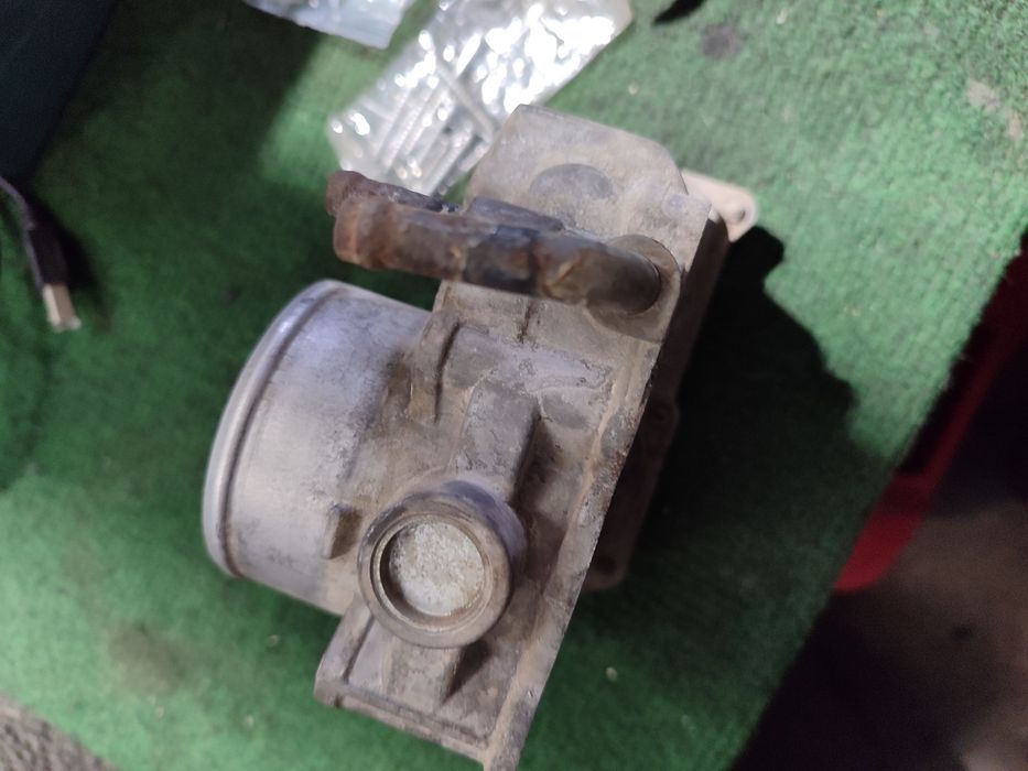 Дроссель Сузуки Витара