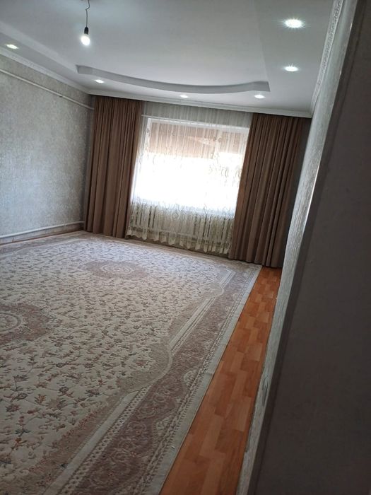 6 комнатный дом + сарай + гараж