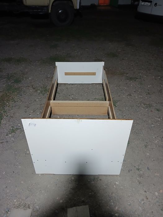 продам Две кровати