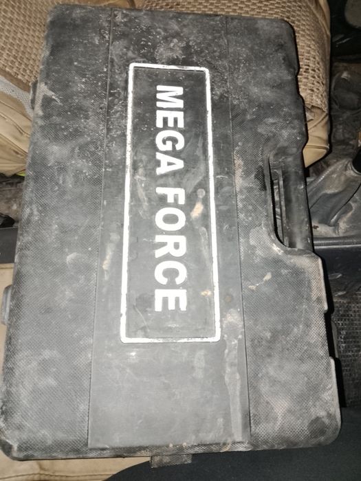 Срочно продам ключ набор 202