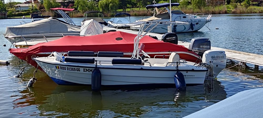 Barca Open cu Suzuki Ari RR