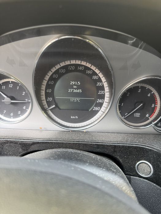 Vand/ Schimb Mercedes E 220cdi w212,S212