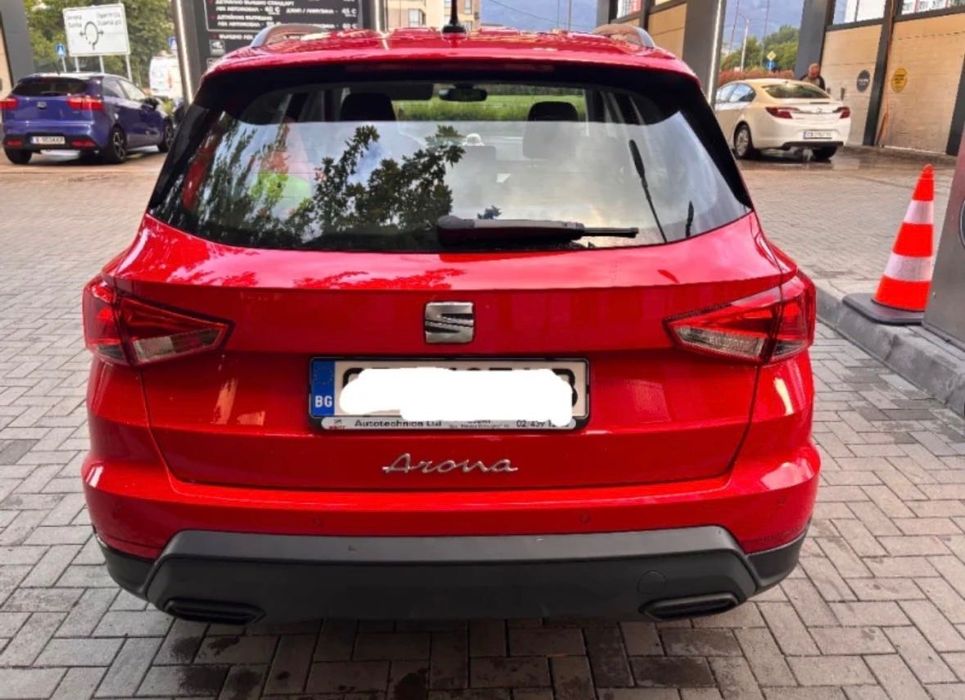Seat Arona TSI 2023 бензин автоматик
