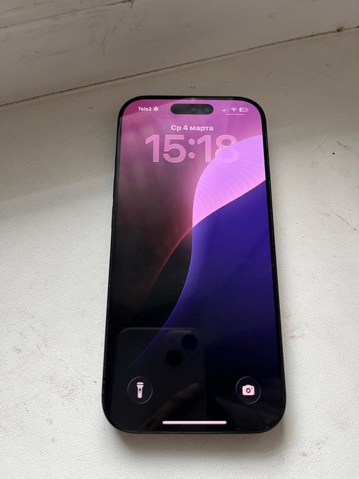 Айфон 16 про продаю