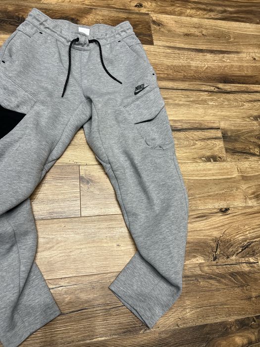 Nike Tech Fleece Utility size XS