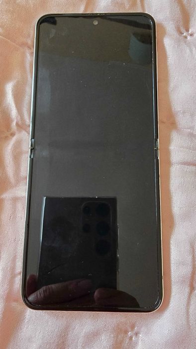 Samsung Z flip 5 256GB