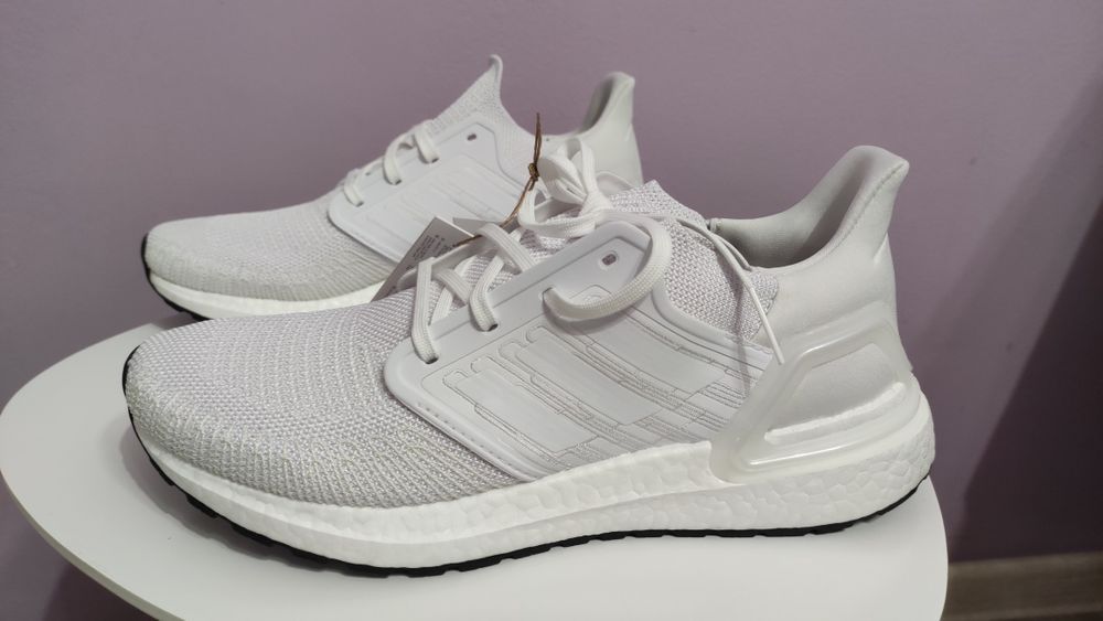 Нови мъжки маратонки Adidas Ultraboost 20 номер 42