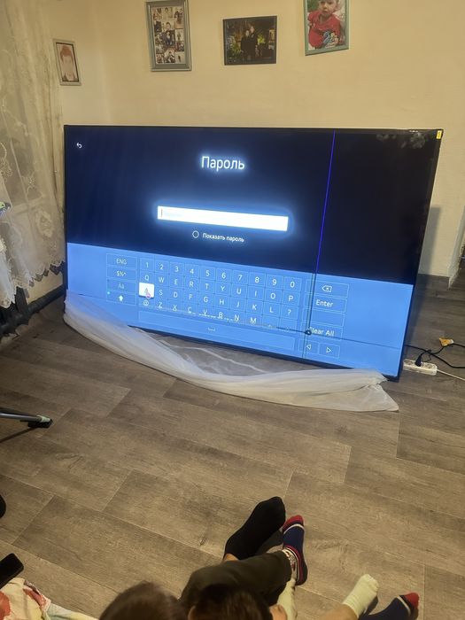 Продам телевизор срочно