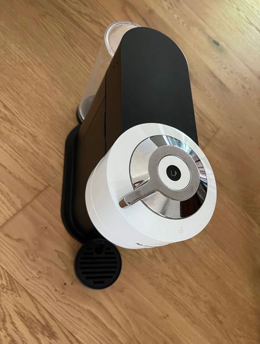 Nespresso кафемашина