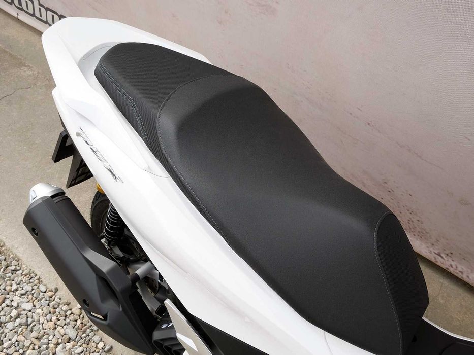 Scuter Honda PCX 125 DX ABS 2025 | Rate | Leasing