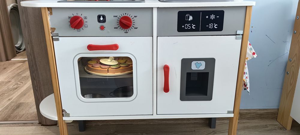 Детска кухня Лидъл плюс аксесоари