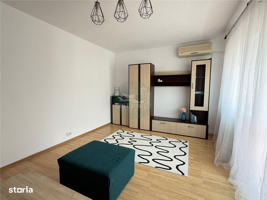 Apartament 3 camere 2 bai si balcon zona Turnisor