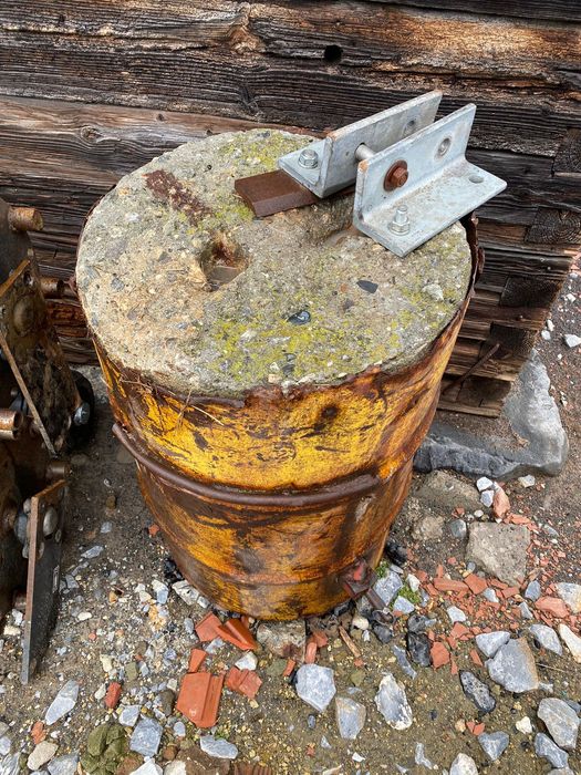 Contragreutate 900 kg tiranti