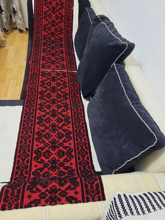 Fata de masa tesuta,Dantela lata crosetata manual