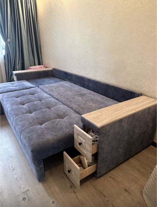 Продам срочно диван
