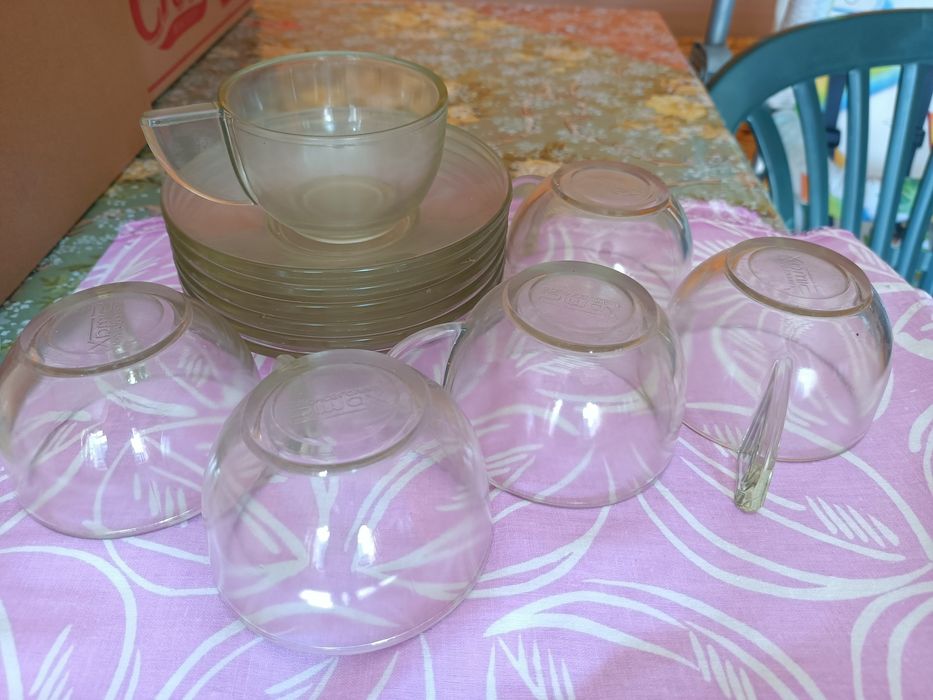 Стъклени сервизи