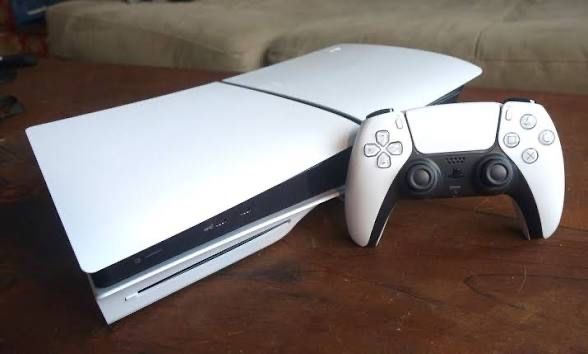Ps 5 / Playstation 5 disc + god of war 1TB