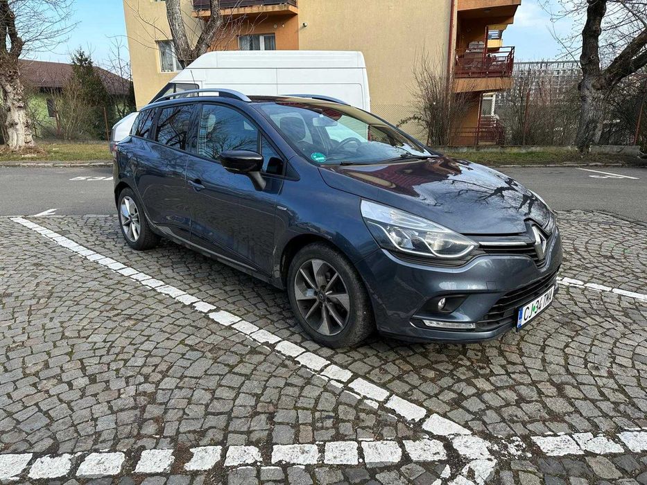 Renault Clio IV Estate 1.5 dCi • Service reprezentanță • Keyless • Navi