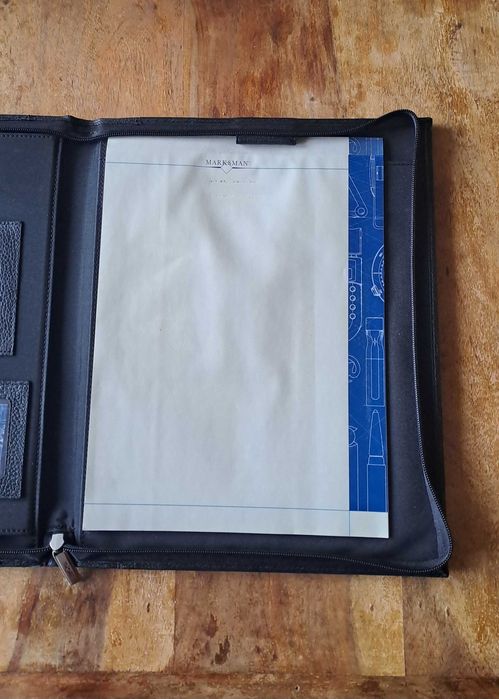 папка луксозна за документи естествена кожа с цип Марксман Marksman A4