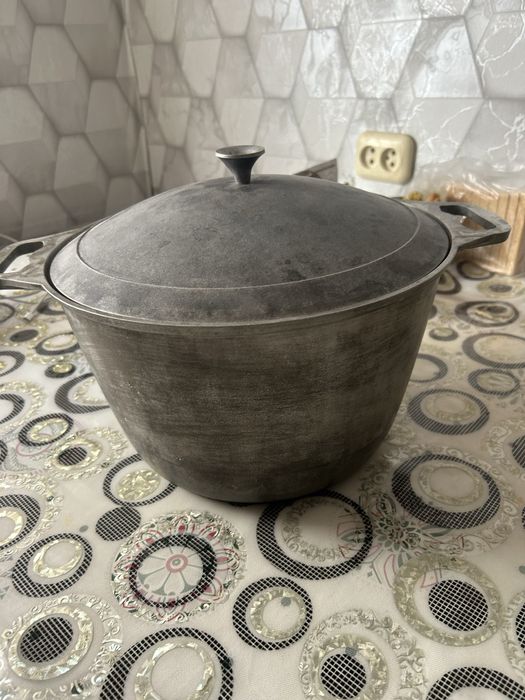 продам казан чугунный