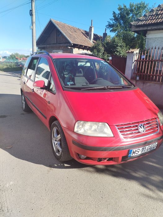 VOLKSWAGEN Sharan 2005